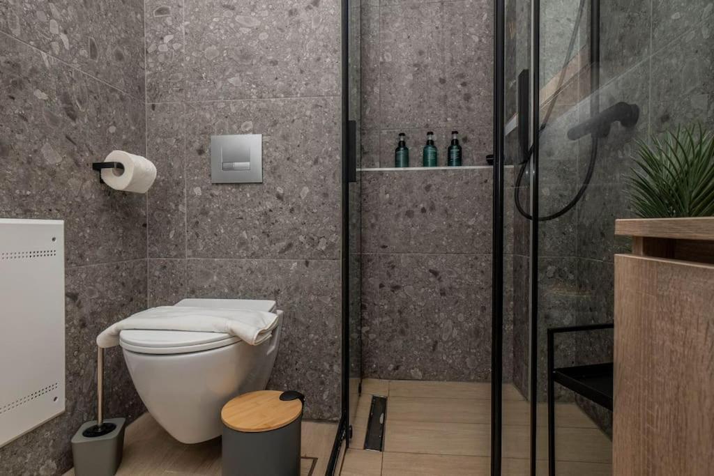 8 Blocks Apartments 1A أليكسانثيربوليس المظهر الخارجي الصورة